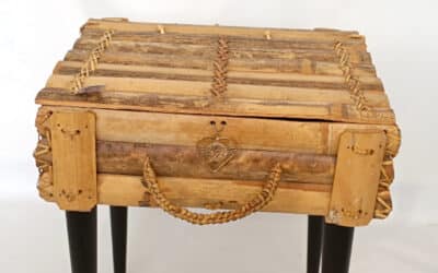 Table d’appoint upcyclée – « bambou »